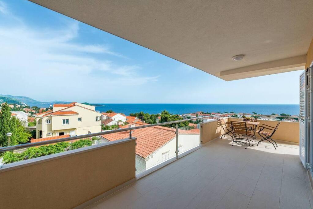 Apartment Belvedere With Magnificent Sea View Terrace Dubrovnik Exterior foto